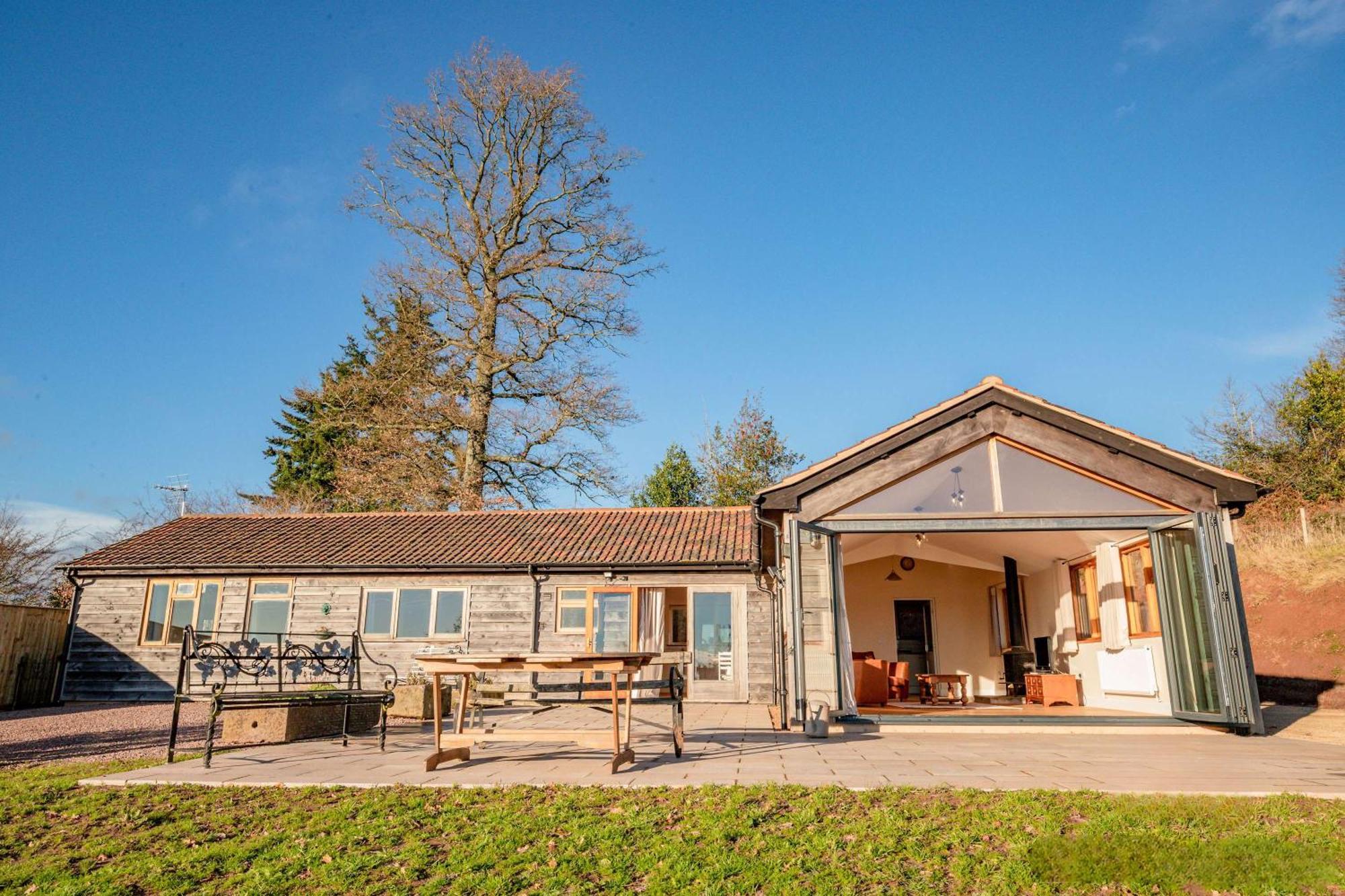 Host & Stay - Upperley Barn بروميارد المظهر الخارجي الصورة
