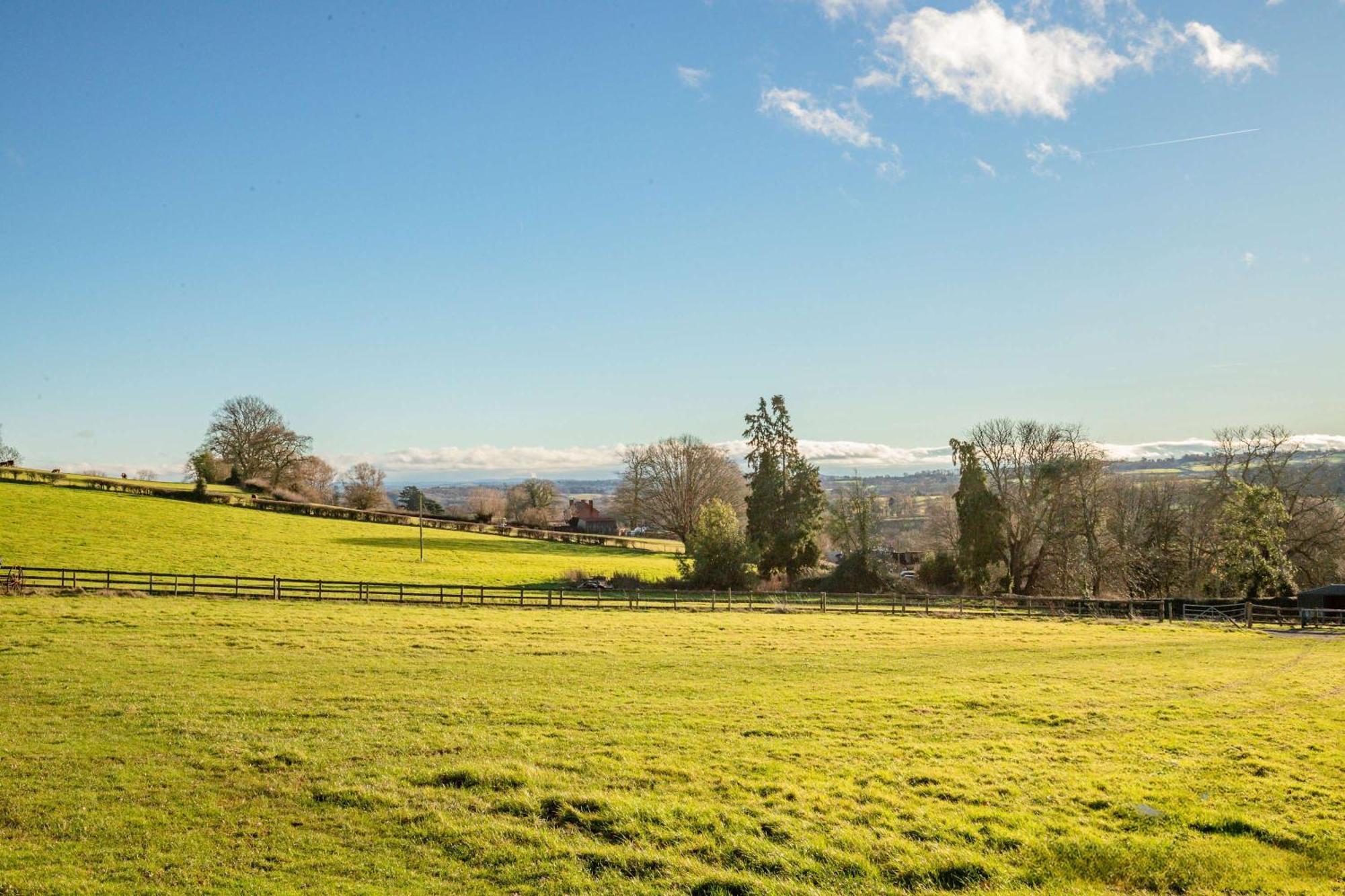 Host & Stay - Upperley Barn بروميارد المظهر الخارجي الصورة